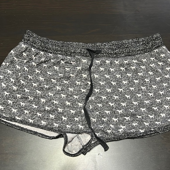 PINK Victoria's Secret Other - Pink by VS logo sleep shorts